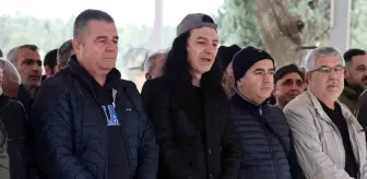 Şarkıcı Murat Kekilli'nin Annesi Sıdıka Kekilli Son Yolculuğuna Uğurlandı