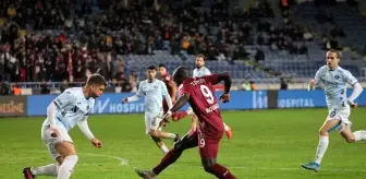 Atakaş Hatayspor, Adana Demirspor'u 1-0 Önde Tamamladı