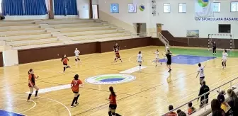 Yıldız Kızlar Hentbol Yarı Final Müsabakaları Kırşehir'de Başladı