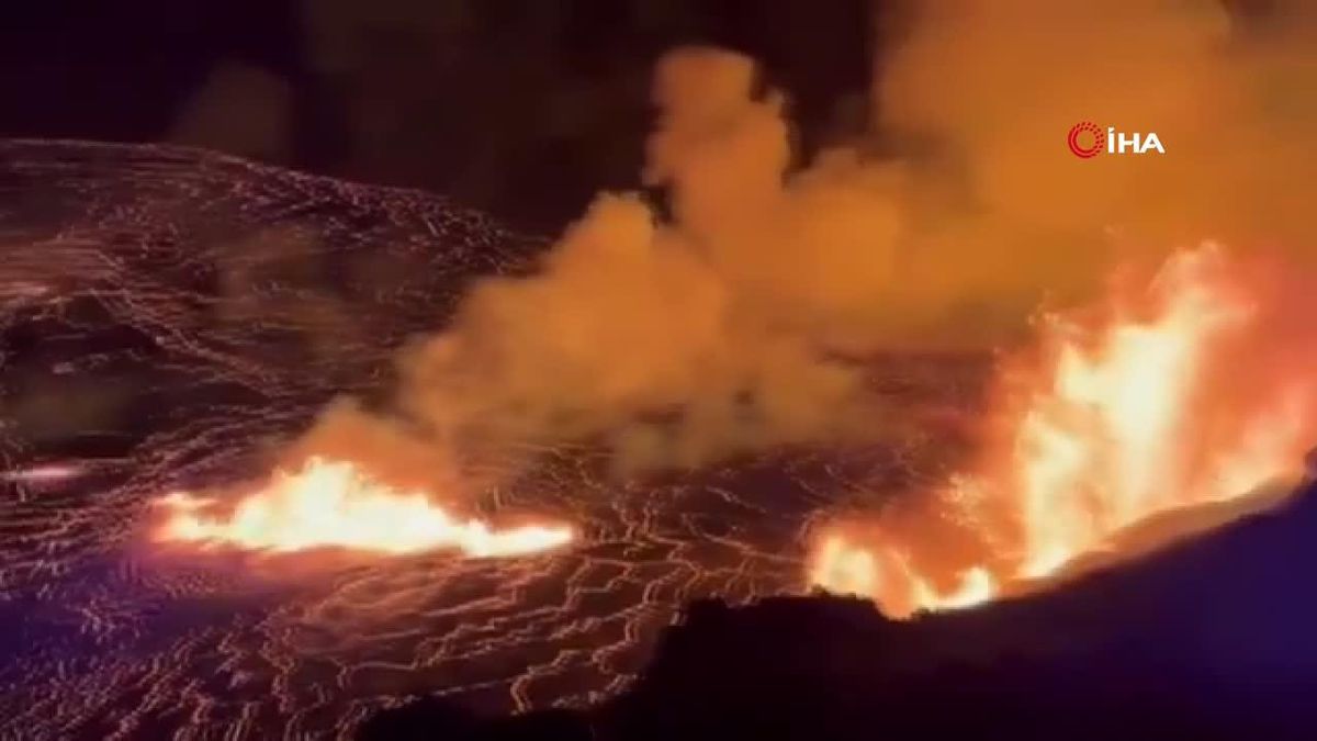 Kilauea Yanardağı'nda Patlama: Lavlar 80 Metre Yüksekliğe Ulaştı
