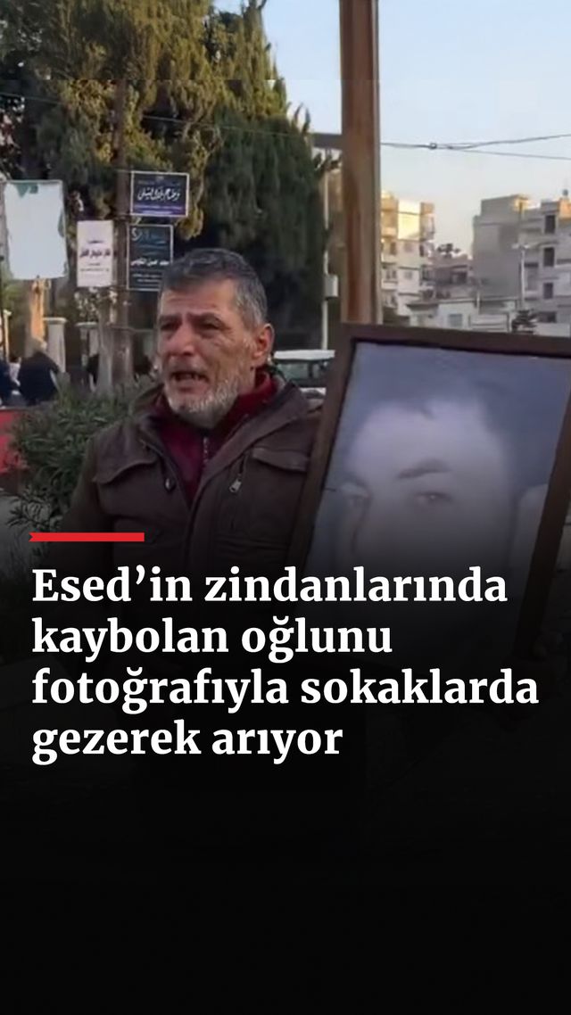 https://foto.haberler.com/haber/2024/12/24/esedin-zindanlarinda-kaybolan-oglunu-fotografiyla-sokaklarda-gezerek-ariyor_694_o.jpg