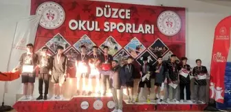 Düzce'de Masa Tenisi Yıldızlar ve Gençler Müsabakaları Tamamlandı