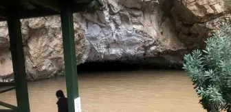 Antalya'da Sağanak Yağışlar Altınbeşik Mağarası'nı Taşırdı