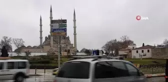 Edirne'de Sağanak Yağış Hayatı Olumsuz Etkiledi