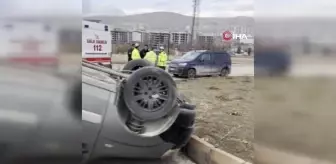 Elazığ'da Hafif Ticari Araç Takla Attı: 1 Yaralı