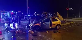 Gediz'deki Trafik Kazasında Karı-Koca Hayatını Kaybetti