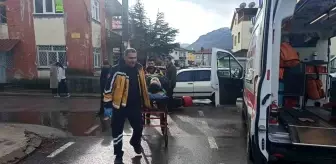 Konya'da Elektrikli Bisiklet Sürücüsü Otomobille Çarpıştı