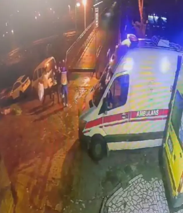 Attack on medical teams with kicks and punches! 'I will make you shoot in Okmeydanı'