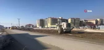 Yüksekova Devlet Hastanesi'nin Giriş Yolu Asfaltlandı