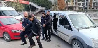 Amasya'da Göçmen Kaçakçılığı Operasyonu: 2 Şüpheli Tutuklandı