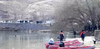 Niğde'de Kayıp Genç İçin Su Altında Arama Çalışmaları Sürüyor