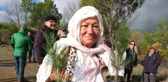 83 Yaşındaki Leyla Yüksekses'ten Ağaç Dikme Etkinliğine Övgü