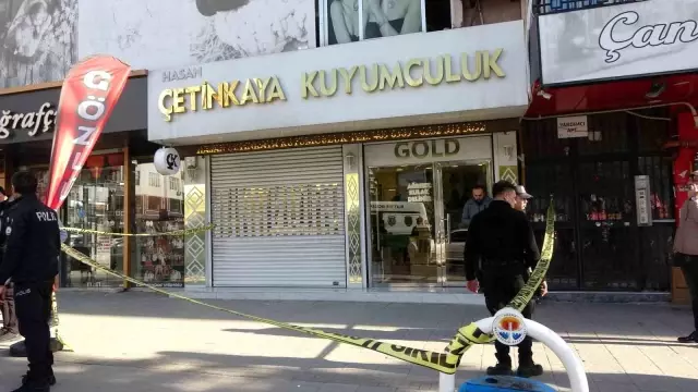 Jewelry store robbery in Adana with Kalashnikov! Their escape plans rival movie scripts