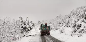 Manisa'nın Yüksek Kesimlerine Kar Yağdı