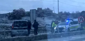 Kütahya'da Trafik Kazası: 2 Yaralı