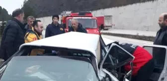 Tokat'ta Otomobil Devrildi: 2 Yaralı