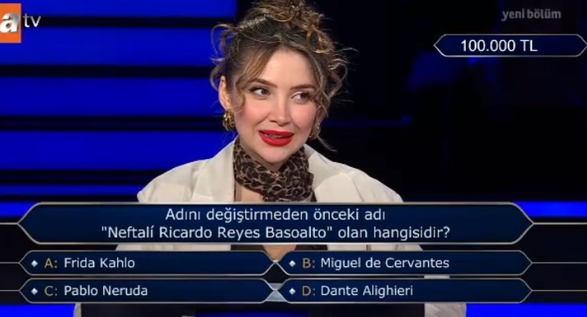 Adını değiştirmeden önceki adı 'Neftalí Ricardo Reyes Basoalto' olan hangisidir?
