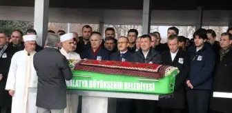 CHP Genel Başkanı Özgür Özel, Hüseyin Ağbaba'nın Cenaze Törenine Katıldı