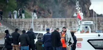 Antalya'da Falezlerden Denize Düşen Kişinin Aranması Sırasında Cansız Bedeni Bulundu