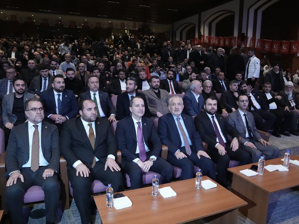 Fatih Erbakan Diyarbakır'da Temaslarda Bulundu