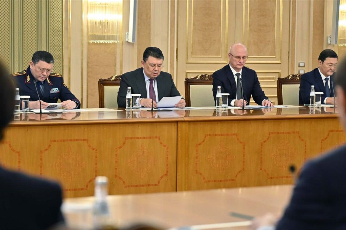 Azerbaycan Uçağının Kazakistan'da Düşmesi Üzerine Soruşturma Başlatıldı