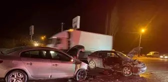 Adıyaman'da Trafik Kazası: 5 Yaralı