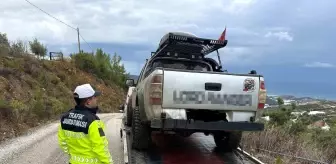 Alanya'da Yasa Dışı Çakarlı Araçlara Ağır Ceza