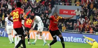 Göztepe'nin İstikrarlı Defans Oyuncusu Heliton