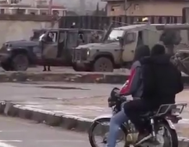 Raid by the Israeli army on the municipal building in Quneitra