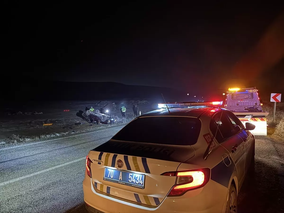 Karaman'da Devrilen Otomobilin Sürücüsü Yaralandı