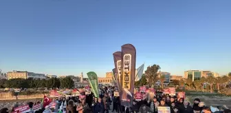 Adana'da İsrail'in Filistin Saldırılarına Protesto