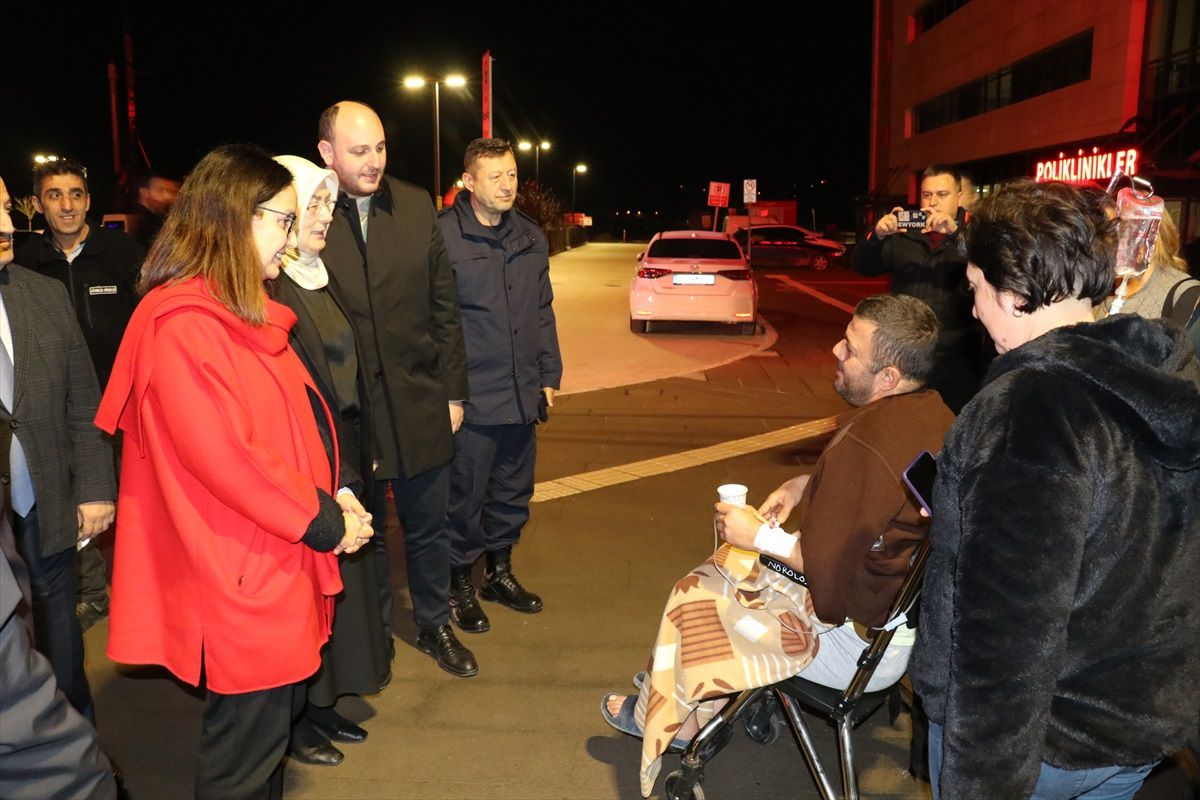 Yalova Valisi Hülya Kaya, Yeni Yıl Ziyaretlerinde Bulundu