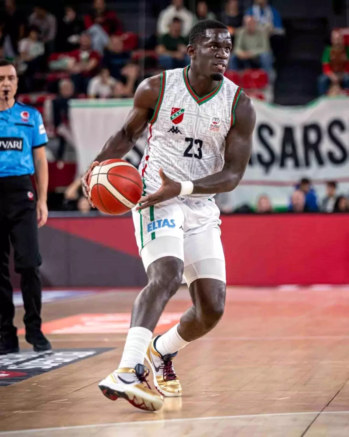 Karşıyaka Basketbol'da İkinci Ayrılık: Damien Jefferson Sözleşmesini Feshetti