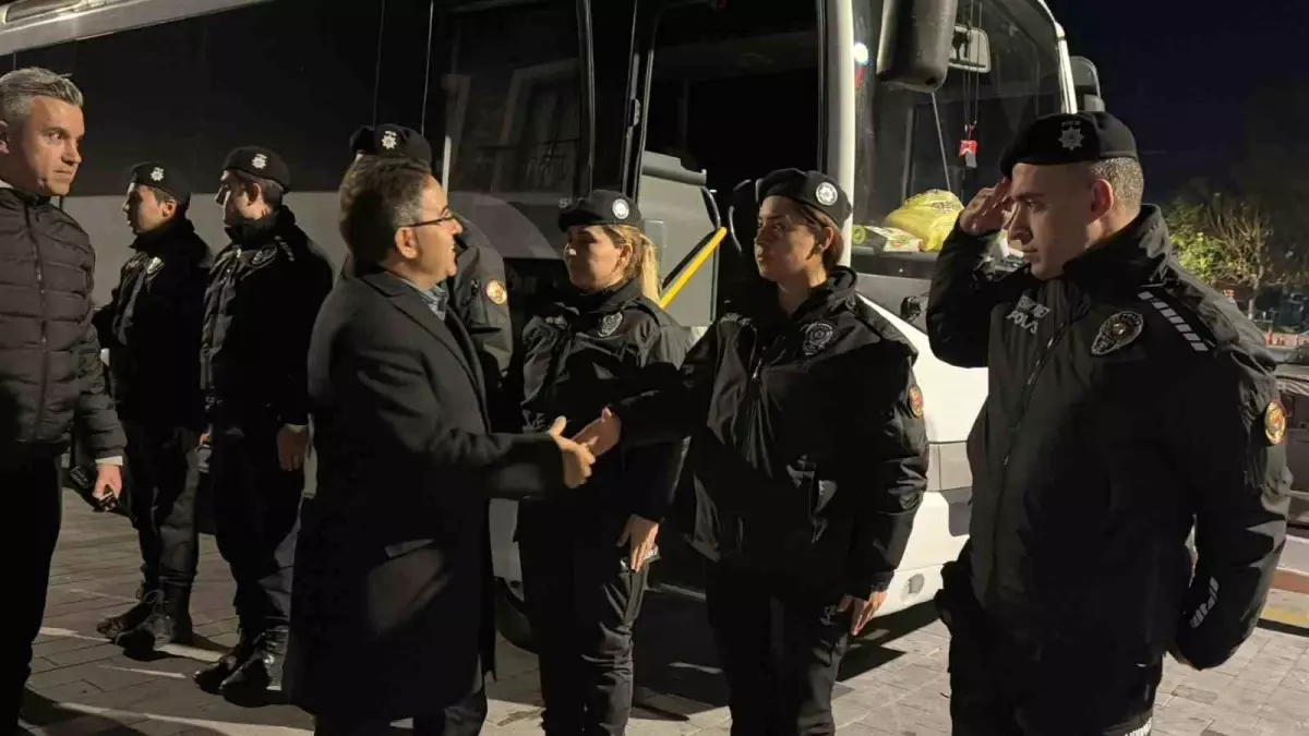 Yeni Yıl Moral Ziyareti: Kaymakam Kaya Ekiplere Destek Verdi