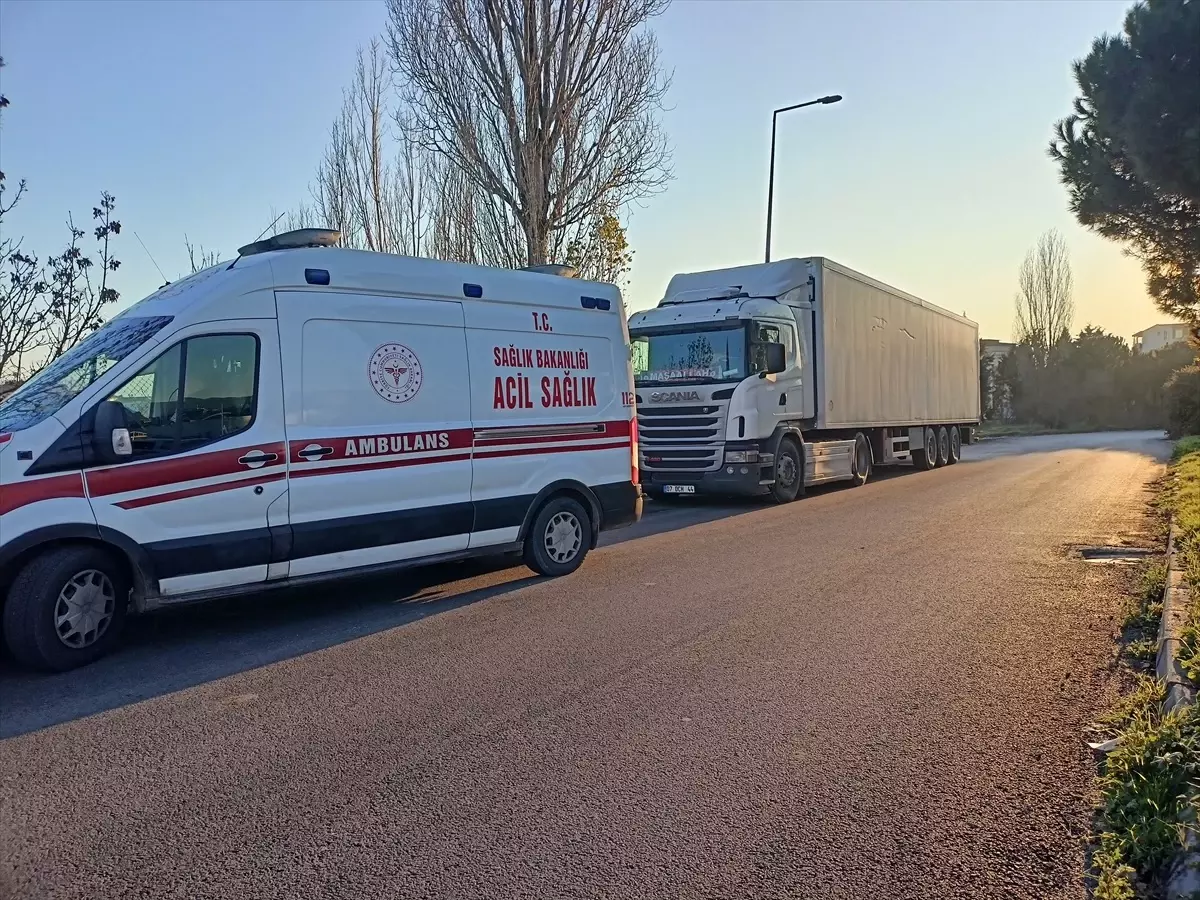 Kocaeli'de Tır Sürücüsü Bıçakla Yaralandı