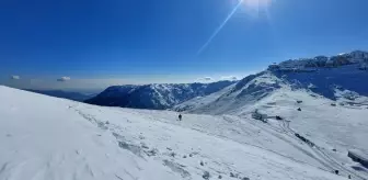 Mersin'de Kayak ve Denizde Yüzme Keyfi