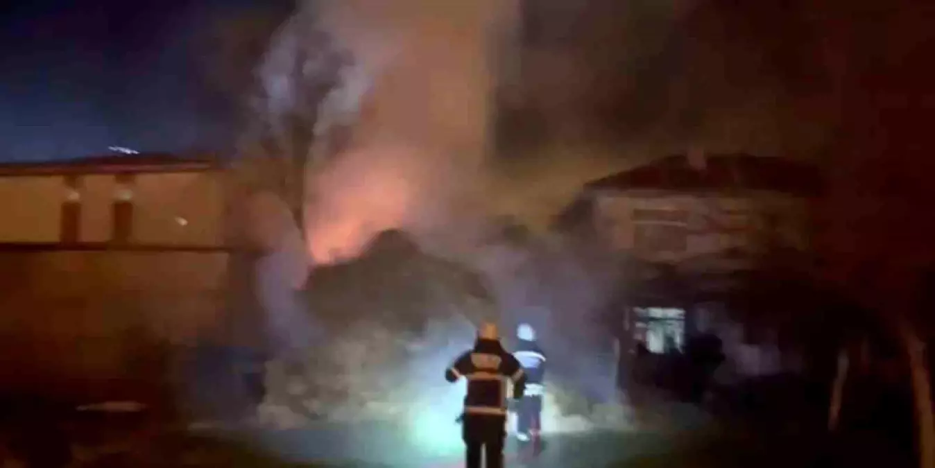 Tekirdağ'da Yeni Yıla Yangınla Giriş