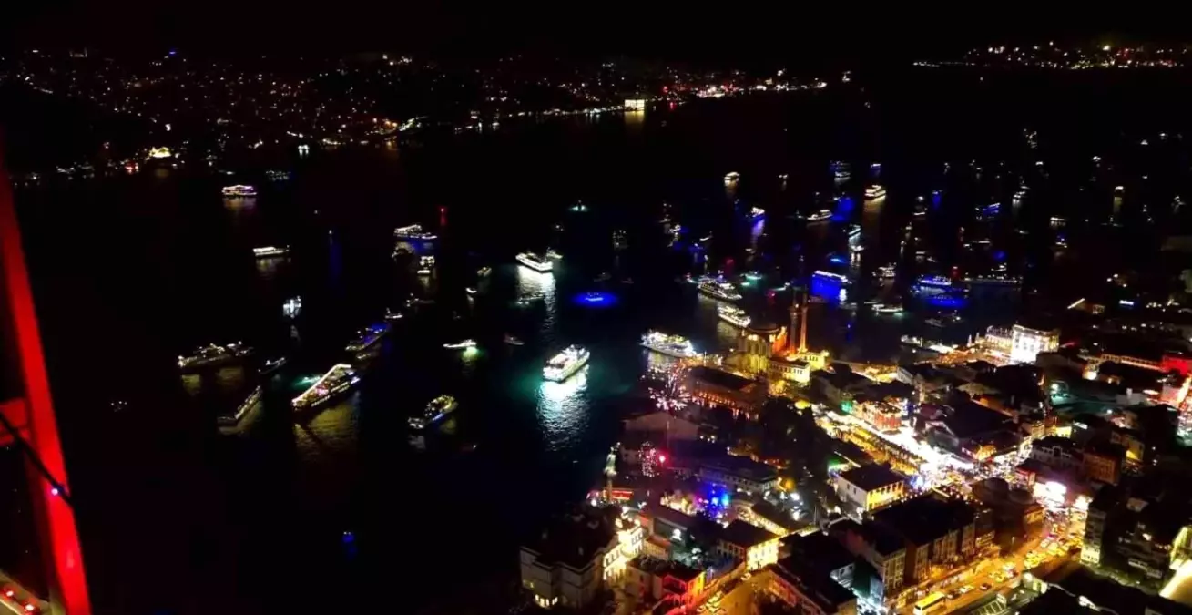 Yeni yıl havai fişeklerle karşılandı