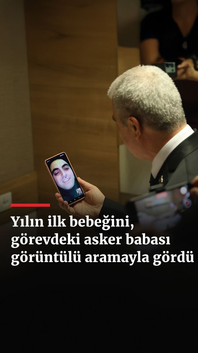 https://foto.haberler.com/haber/2025/01/01/yilin-ilk-bebegini-gorevdeki-asker-babasi-goruntulu-aramayla-gordu_446_o.jpg