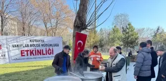 Regaip Kandili'nde Afyonkarahisar'da Vatandaşlara Salep İkramı