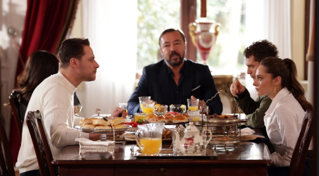 Hudutsuz Sevda yeni bölüm ne zaman? Hudutsuz Sevda bu akşam var mı, yok mu? Hudutsuz Sevda yeni bölüm ne zaman? Hudutsuz Sevda bu akşam var mı, yok mu?