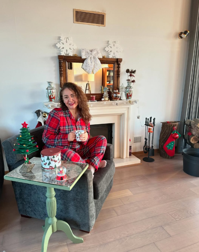 Sibel Taşçıoğlu responded to the comment 'Muslims do not celebrate Christmas'