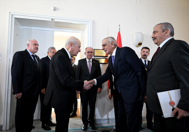 Warning to the journalist after the critical meeting by Sırrı Süreyya Önder