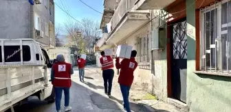 Türk Kızılayı Manisa'da 1350 Aileye Gıda Desteği Sağladı