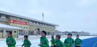 Muş'ta Atletizm Antrenmanları Hızla Devam Ediyor