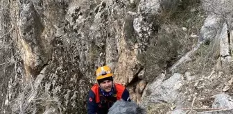 Burdur'da Mahsur Kalan Keçi AFAD Ekiplerince Kurtarıldı