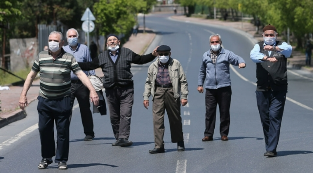 En düşük, en yüksek memur maaşı ne kadar? Zamlı öğretmen, polis memur, hemşire maaşları kaç TL? En düşük, en yüksek memur maaşı ne kadar? Zamlı öğretmen, polis memur, hemşire maaşları kaç TL?