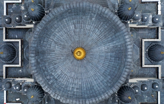 Levent Barbaros Hayrettin Paşa camii nerede, nasıl gidilir (Ferdi Tayfur)? Barbaros Hayrettin Paşa camii kaç kişilik?