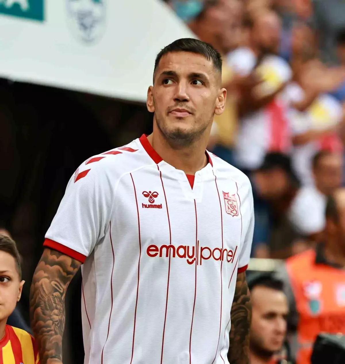 Sivasspor, Golcü Rey Manaj ile Sözleşme Uzattı