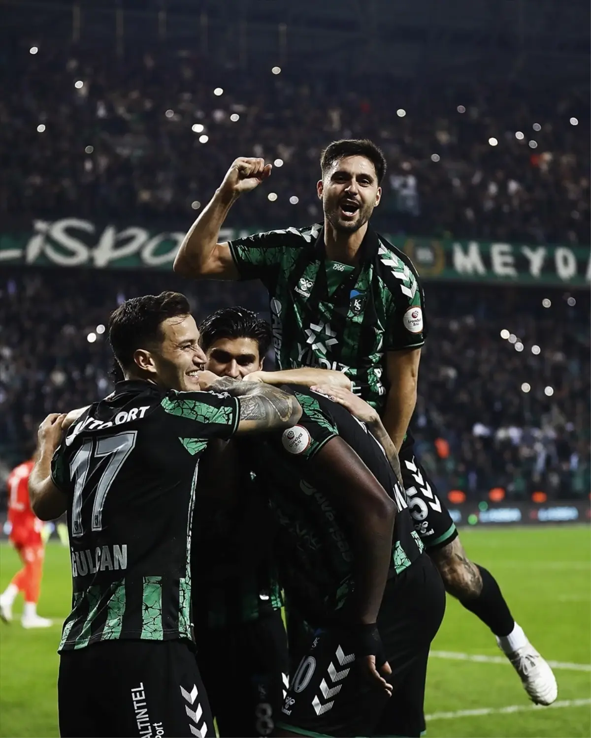 Kocaelispor'dan Dominant Performans: Iğdır FK'yı 3-0 Yendi